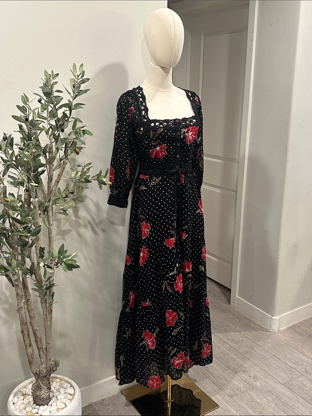 Free People Morning Meadows Floral Lace Trim Maxi Dress New! - Picture 12 of 15
